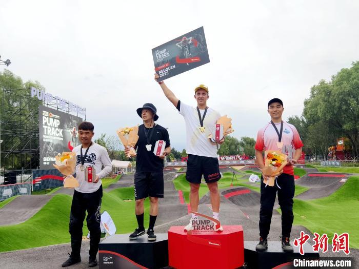 沈阳站泵道世锦赛圆满落幕 师瑞芳勇夺女子组冠