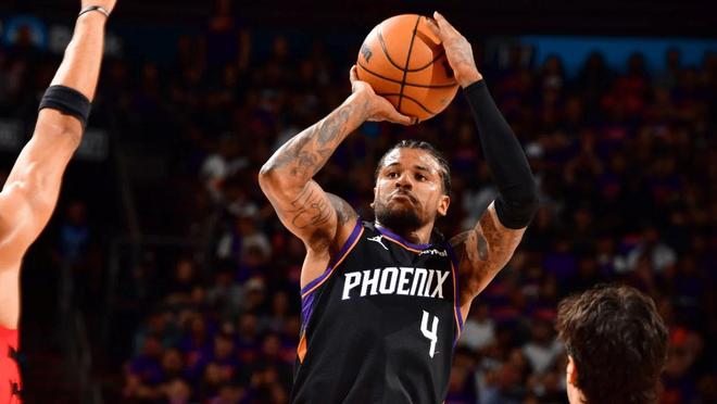 太阳队爆冷闯入季后赛 杰伦格林成最大黑马